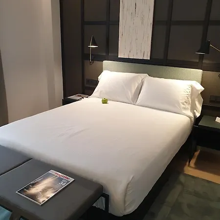 Sercotel Ayala Отель 4*