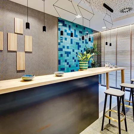Szálloda Sercotel Ayala 4*