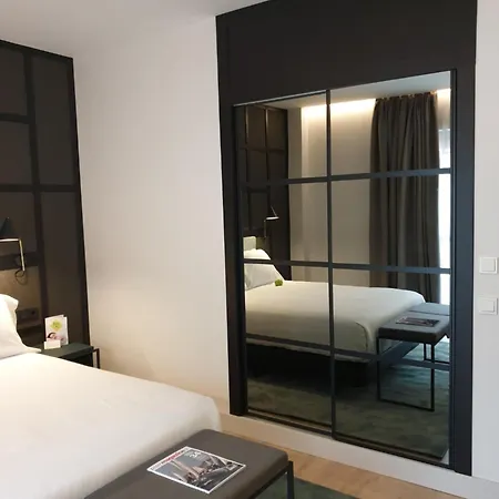 Szálloda Sercotel Ayala 4*